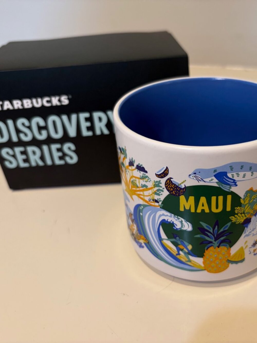 STARBUCKS DISCOVERY SERIES HAWAII *MAUI* COFFEE MUG CUP 14 oz. New with Box